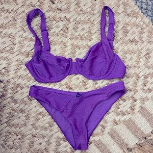 Vetchy Laguna purple bikini